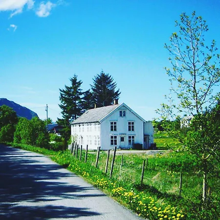 Edvin - Slow Living * Eide (More og Romsdal)