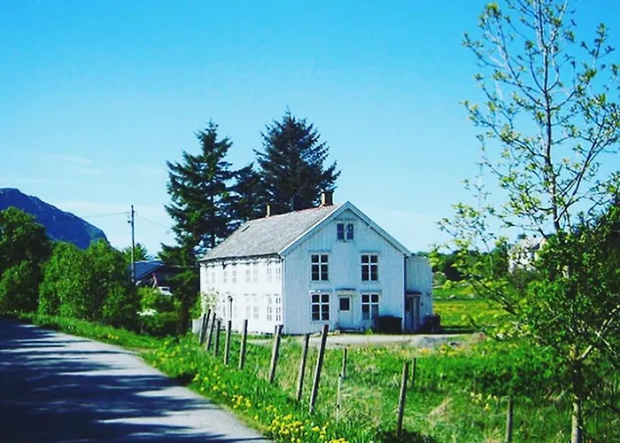 Edvin - Slow Living * Eide (More og Romsdal)